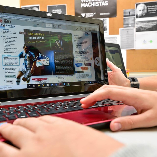 Cursos de informática básicos y avanzados